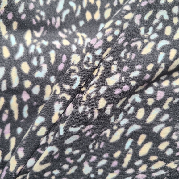 Wonderly Women Leggings NWT - Picture 3 of 3